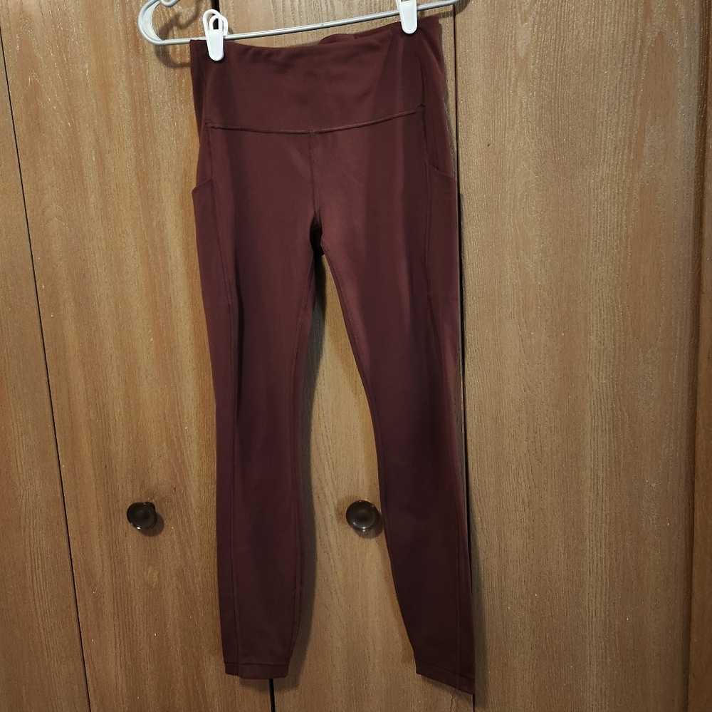 Athleta Ultimate Stash Pocket Tight Leggings in Decadent Chocolate Size Small